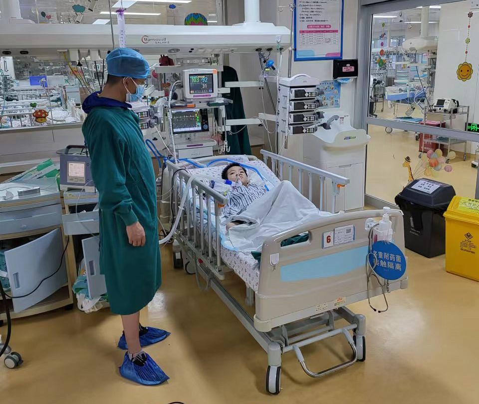 沛县跨省救护车出租公司